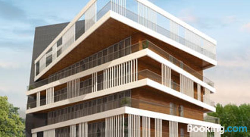 Satkar Paradise Aparthotel Manipal Exterior photo